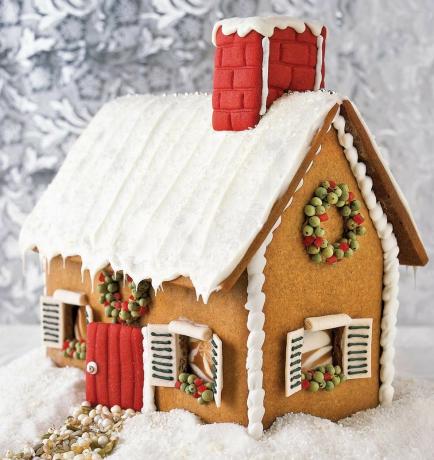 Maison en pain d'épice, pain d'épice, nourriture, maison, dessert, hiver, glaçage, neige, décoration de Noël, maison,