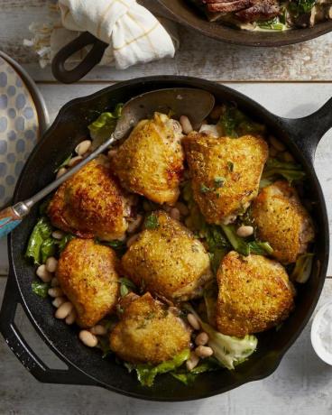 cuisses de poulet aux haricots blancs et scarole