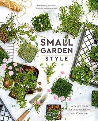 Style de petit jardin: un guide de conception pour les pièces extérieures et les conteneurs