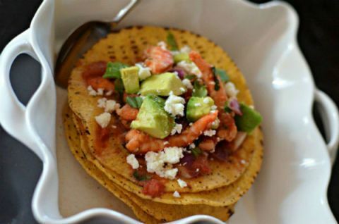 recette de tostada aux crevettes