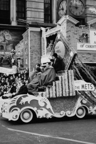 rencontrez le char de la parade des mets