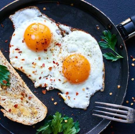 meilleurs aliments pour la croissance des cheveux - œufs