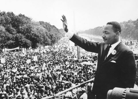 Black American Civil Rights leader Martin Luther King 1929 1968 s'adresse aux foules pendant la marche sur Washington au lincoln memorial, washington dc, où il a prononcé son discours i have a dream photo par central pressgetty images