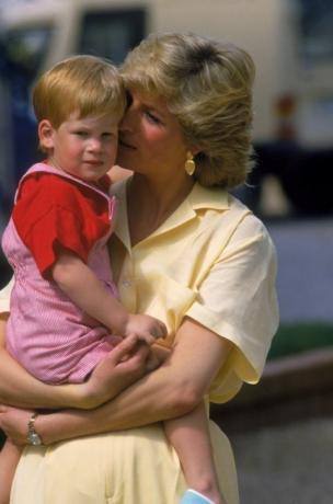 Le prince Harry parle de la perte de sa mère, la princesse Diana