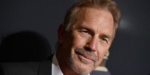 Beverly Hills, Californie le 04 février pour un usage éditorial uniquement Kevin Costner assiste au gala pré grammy grammy hommage aux icônes de l'industrie en l'honneur de julie greenwald craig kallman au beverly hilton le 04 février 2023 à beverly hills, californie photo par axellebauer griffonfilmmagie