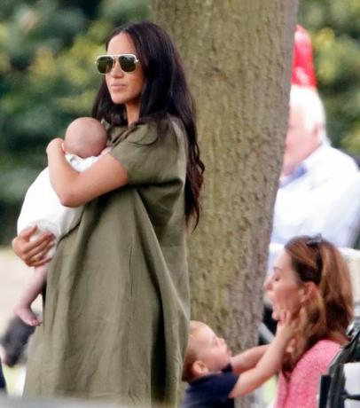 Kate Middleton, Prince George, la princesse Charlotte et le prince Louise