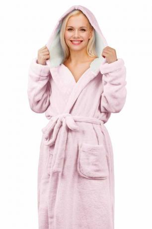 Robe rose en peluche