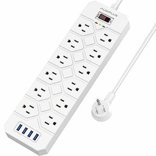 Multiprise avec 12 prises, 4 ports USB