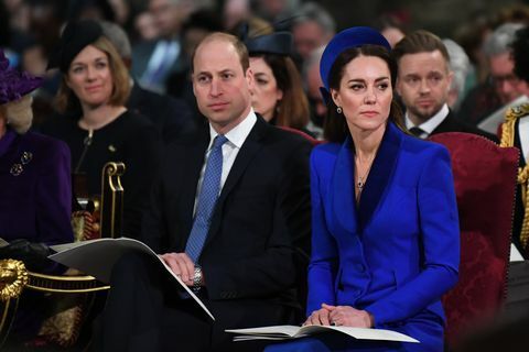 la famille royale assiste au service de l'abbaye de westminster le jour du Commonwealth