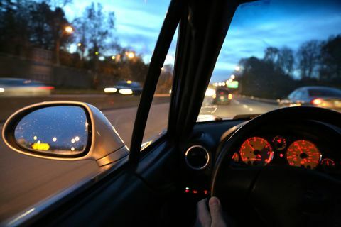 À l'intérieur de la voiture