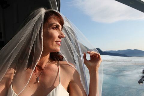 Dites oui à la robe: mariage en Alaska