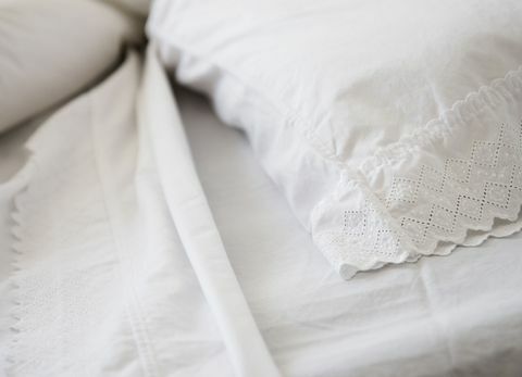 8 astuces simples pour vous aider à dormir dans la chaleur