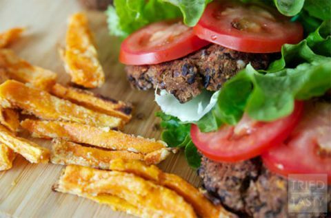 hamburgers végétariens aux haricots noirs