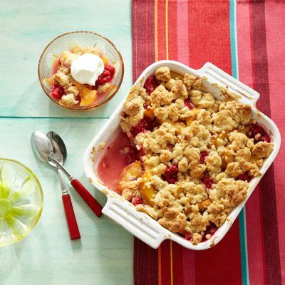 croustillant aux pêches et aux framboises